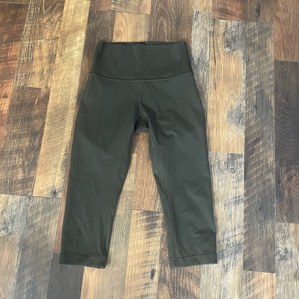 Lululemon crop leggings